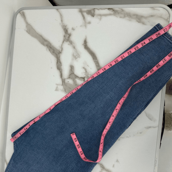 Levis Silver Tab Womens Mom Jeans Size 31 Blue High Rise Relaxed Minimalist - Picture 7 of 14